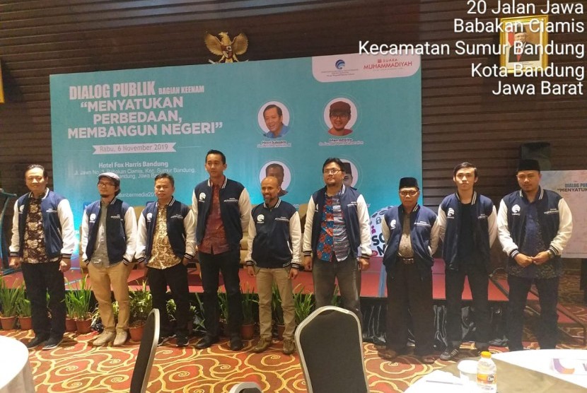 Kementerian Komunikasi dan Informatika (Kemenkominfo) kembali berkolaborasi dengan Suara Muhammadiyah dengan menggelar dialog publik “Menyatukan Perbedaan, Membangun Negeri” di Hotel Fox Harris Bandung, Rabu (6/11).