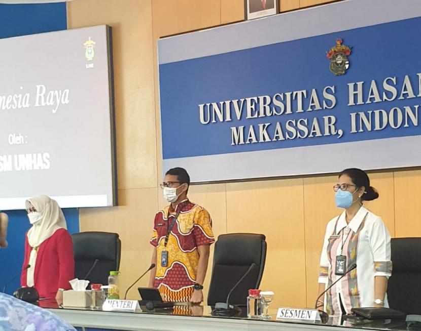 Kementerian Pariwisata dan Ekonomi Kreatif (Kemenparekraf) menjalin kerja sama dengan Universitas Hasanuddin, Makassar, Provinsi Sulawesi Selatan.