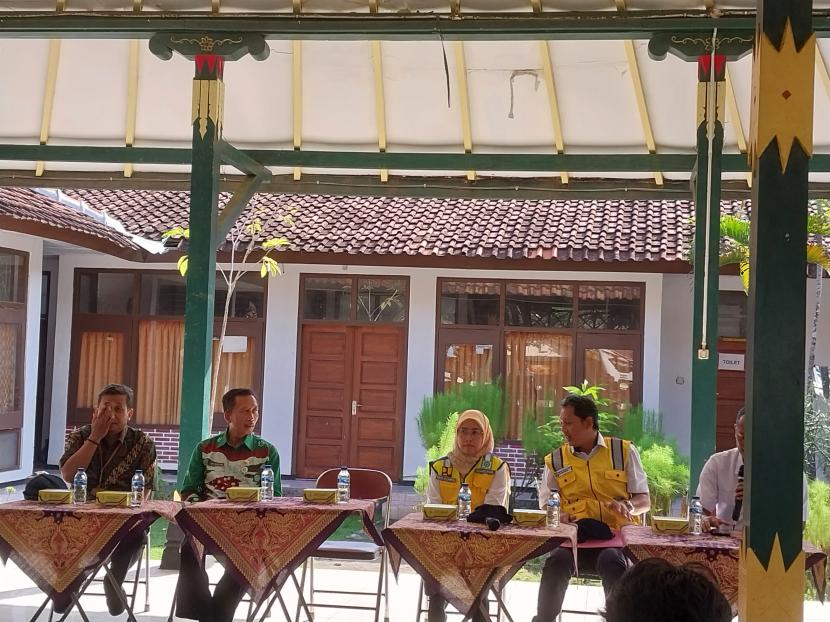 Kementerian Pekerjaan Umum dan Perumahan Rakyat (PUPR) menggelar press tour di Joglo Pariwisata, Parangtritis, Bantul, Kamis (6/7/2023).