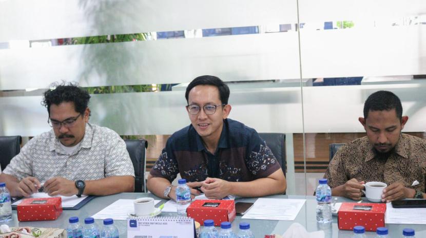  Kementerian Perencanaan Pembangunan Nasional Republik Indonesia atau Badan Perencanaan Pembangunan Nasional (Bappenas) RI melakukan kunjungan ke PT PAL Indonesia.