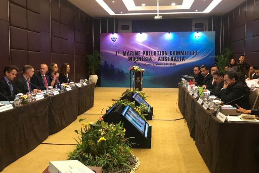 Kementerian Perhubungan melalui Direktorat Jenderal Perhubungan Laut bekerja sama dengan Australian Maritime Safety Authority (AMSA) menggelar pertemuan pertama atau disebut juga The Inaugural Marine Pollution Committee (MPC) Meeting bertempat di Nusa Dua, Bali pada Rabu (27/3).