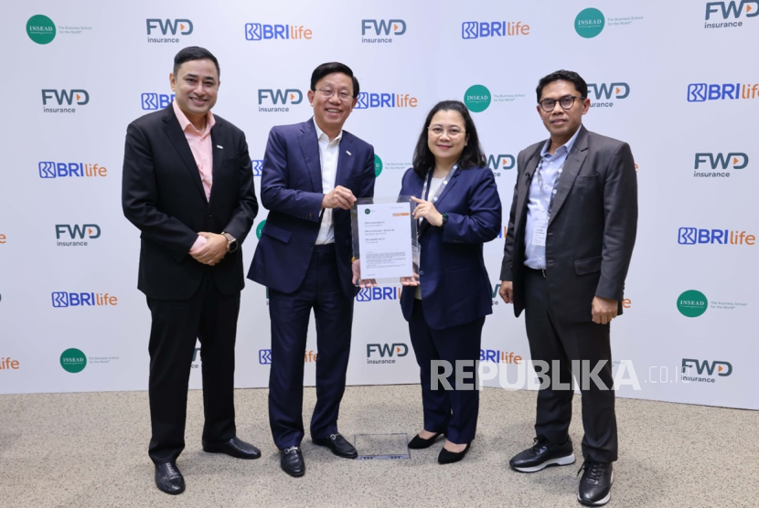 Kemitraan antara FWD Group Holdings Limited (FWD Group atau FWD) dengan PT Asuransi BRI Life (BRI Life) dijadikan studi kasus di INSEAD Business School.