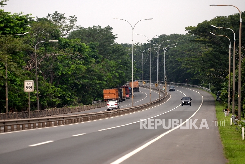 Ruas Tol Tangerang-Merak, Banten