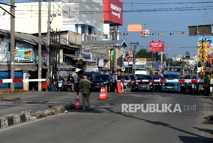 [Ilustrasi] Jalan Dewi Sartika, Kota Depok, Jawa Barat.