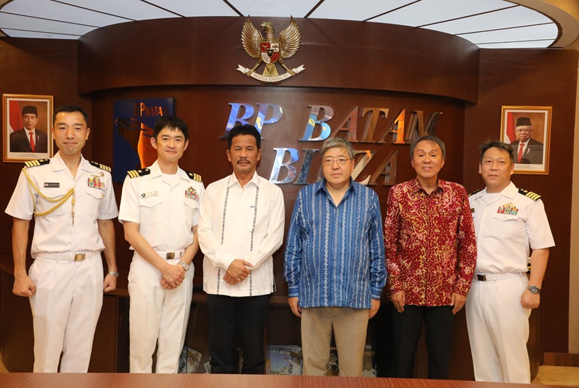 Kepala Badan Pengusahaan Batam, Muhammad Rudi  saat menerima kunjungan dari Duta Besar Jepang untuk Indonesia, Masaki Yasushi di Marketing Center BP Batam, Kamis (28/3/2024). 