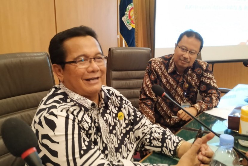 Kepala Badan Perencanaan Pembangunan Daerah (Bappeda) DIY, Budi Wibowo di Kompleks Kepatihan, Yogyakarta, Jumat (21/02). 