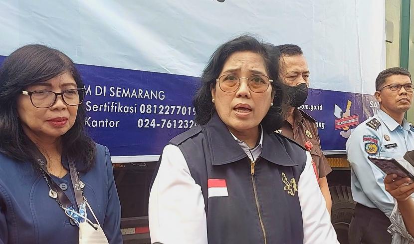  Kepala BB POM Semarang, Sandra Maria Philomena. 