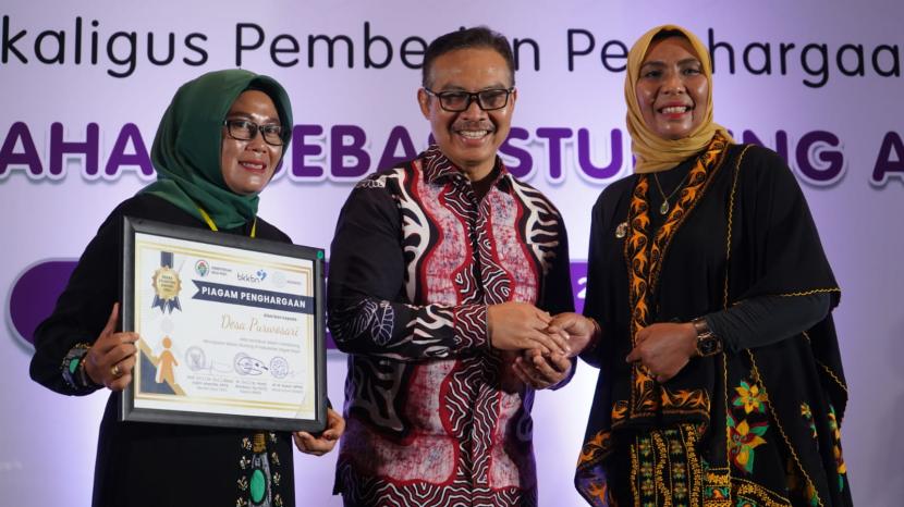 Kepala BKKBN Dr dr Hasto Wardoyo, SpOG(K) dalam Pertemuan Nasional Desa Bebas Stunting Award 2023 di Ballroom Hotel Sahid Jaya DI Yogyakarta, Senin (13/11/2023).