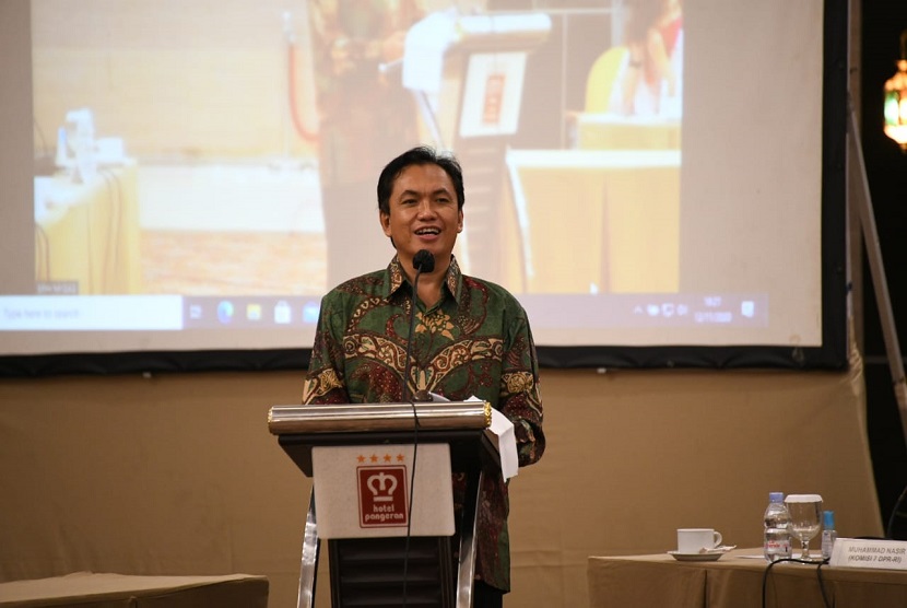  Kepala BPH Migas M. Fanshurullah Asa dalam sambutan pembukaan acara Focus Group Discussion (FGD) Rencana Pembangunan Pipa Transmisi Gas Bumi Dumai-Sei Mangke di Hotel Pangeran Pekanbaru, pekan lalu.
