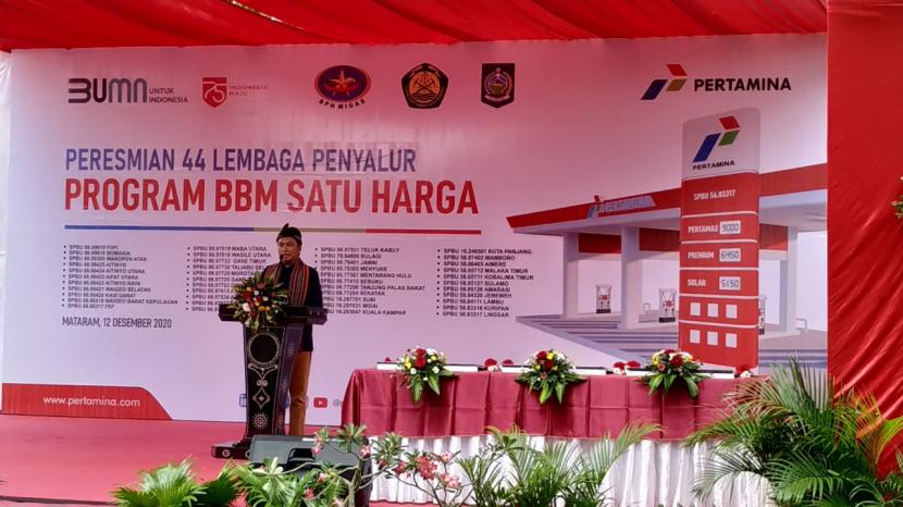 Kepala BPH Migas, M Fanshurullah Asa, saat menyampaikan sambutan dalam peresmian 44 Lembaga Penyalur BBM Satu Harga di Mataram, Nusa Tenggara Barat, Sabtu (12/12).