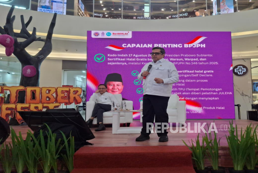 Kepala BPJPH Ahmad Haikal Hasan