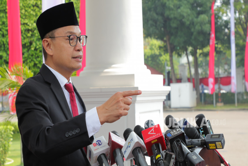 Kepala BPOM Taruna Ikrar