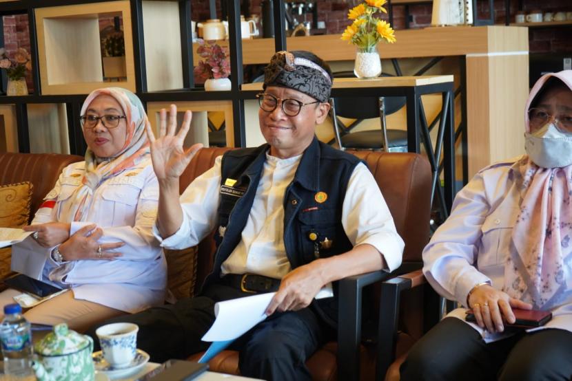 Kepala BPPSDMP Pertanian, Kementan, Dedi Nursyamsi dalam konferensi pers di Jakarta, Rabu (14/12/2022). Kementerian Pertanian mencatat jumlah petani milenial di Indonesia saat ini mencapai 221.721 orang. Para petani tersebut didampingi secara intensif oleh pemerintah pusat agar konsisten dalam menjalani usaha yang ditekuni dan menjadi regenerasi petani di Indonesia.