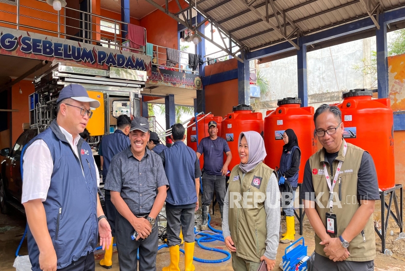 Kepala BRIN, Prof Arif Satria Tinjau Langsung Korban Bencana Sumatra di Aceh Tamiang