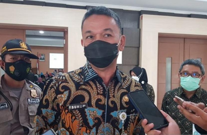 Kepala Dinas Ketenagakerjaan (Disnaker) Kabupaten Bekasi, Suhup.