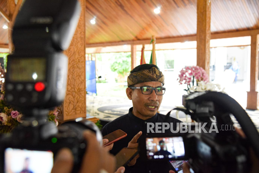 Kepala Dinas Pendidikan Jabar Purwanto