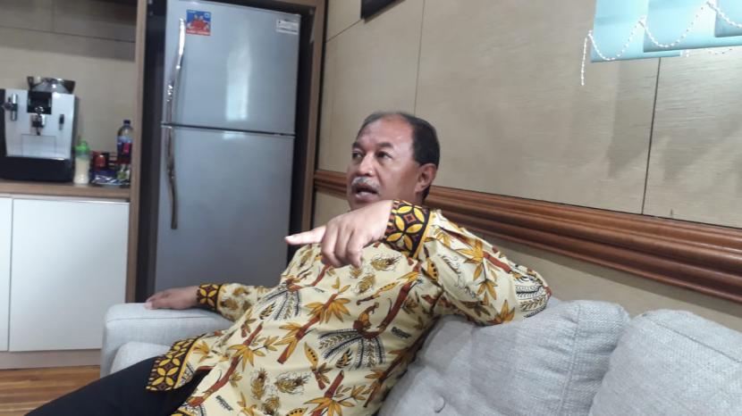 Kepala Dinas Perindustrian dan Perdagangan Jawa Barat M Arifin Soendjayana