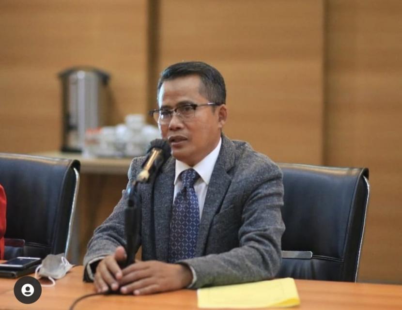 Kepala Dispusipda Provinsi Jawa Barat Dr. Ir. H. Ahmad Hadadi, M.Si,