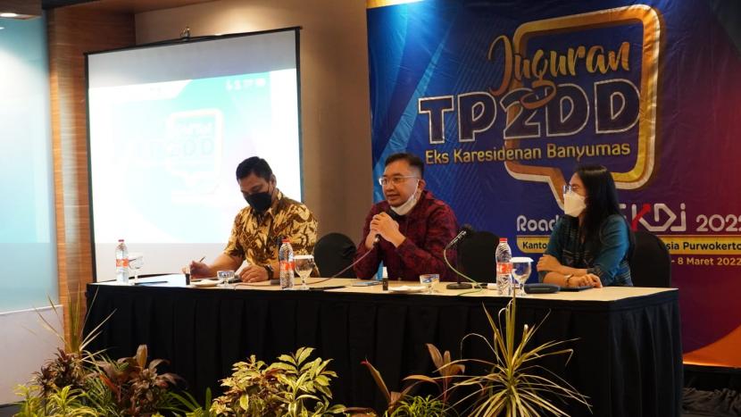 Kepala Kantor Perwakilan Bank Indonesia Purwokerto Rony Hartawan (tengah) dalam workshop ‘TP2DD bertajuk “Road to FEKD! 2022: Juguran TP2DD Eks Karesidenan Banyumas