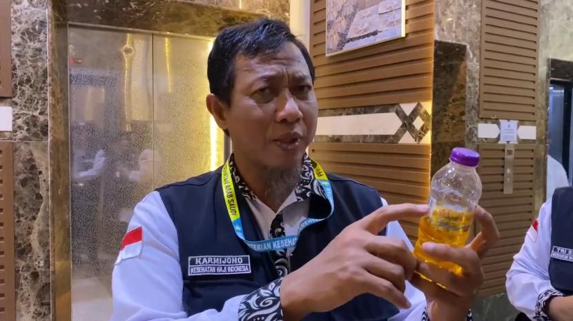 Kepala Klinik Kesehatan Haji Indonesia (KKHI) Dokter Karmijono di Madinah mengimbau jamaah haji Indonesia tidak mengonsumsi air dingin di Tanah Suci.