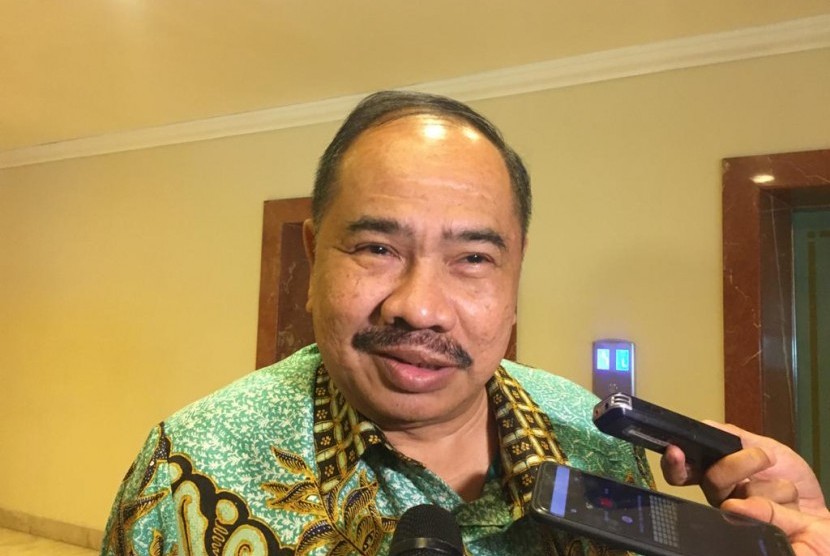 Kepala Pusat Pelaporan dan Analisis Transaksi Keuangan (PPATK) Kiagus Ahmad Badaruddin meninggal dunia setelah dirawat di ruang isolasi RS Persahabatan. Almarhum dinyatakan negatif corona.