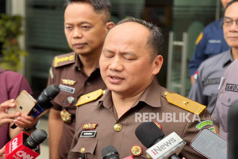 Kejagung Beri Dua Pilihan untuk Riza Chalid, Balik ke Indonesia atau Jadi Buron Internasional!