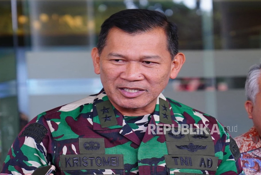 Kepala Pusat Penerangan (Kapuspen) TNI Mayjen Kristomei Sianturi.