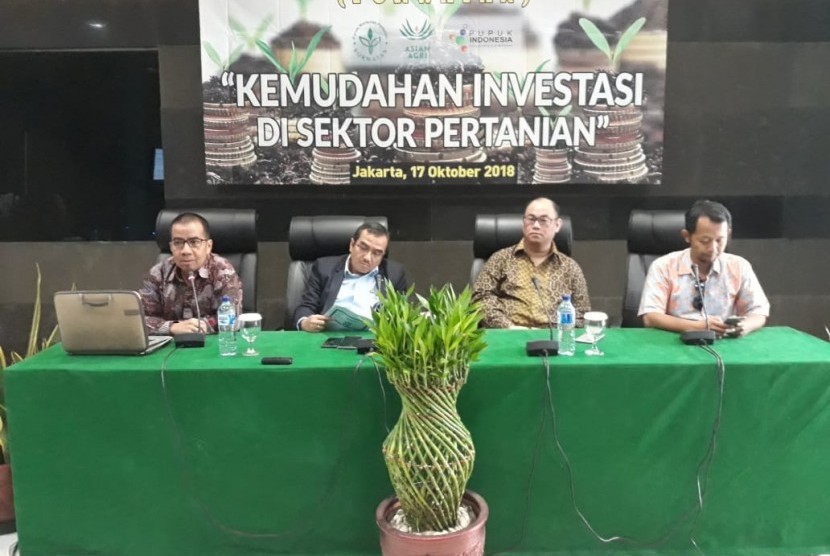 Kepala Pusat Varietas Tanaman dan Perizinan Kementerian Pertanian, Erizal Jamal  dalam Diskusi Forum Wartawan Pertanian (FORWATAN), di Jakarta (17/10).