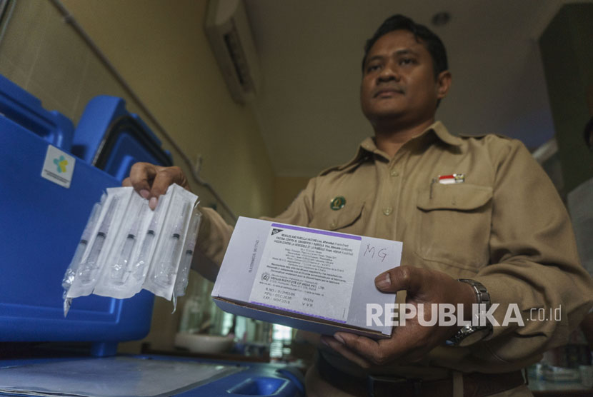 Vaksin campak dan rubella (MR) 