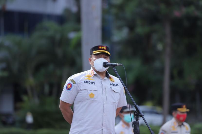 Kepala Satpol PP Jakarta Timur, Budhy Novian.