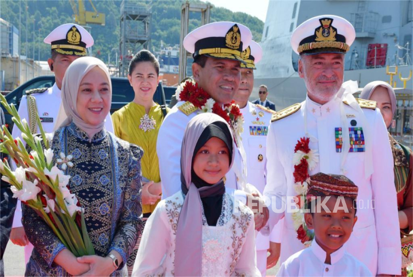 Kepala Staf Angkatan Laut (KSAL) Laksamana Muhammad Ali di galangan kapal Fincantieri, Muggiano, Italia, Rabu (2/7/2025).