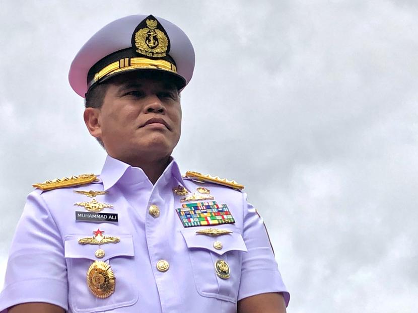 Kepala Staf Angkatan Laut (KSAL) Laksamana, Muhammad Ali, menyatakan enyiagaan empat kapal perang di Laut Natuna Utara untuk jaga kedaulatan 
