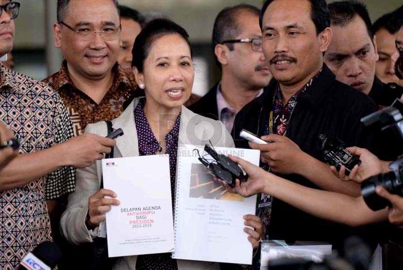 Kepala Staf Kantor Transisi Jokowi-JK Rini M Soemarno (Republika/ Wihdan)