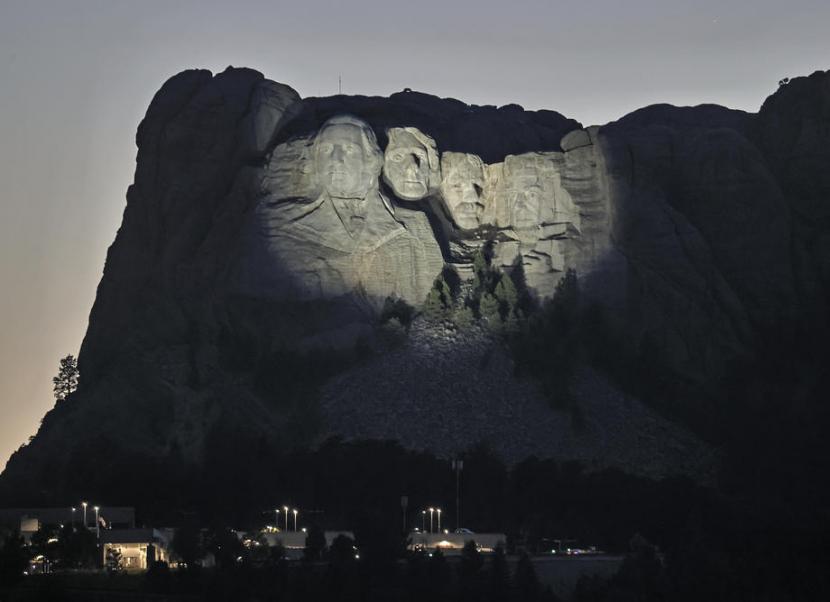Keputusan Trump merayakan hari kemerdekaan AS di Rushmore menuai kritik banyak pihak. Ilustrasi.