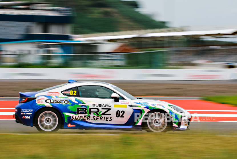 Kerja sama antara GT Radial, Subaru Indonesia, dan Max Motorsport dalam ajang Subaru BRZ Super Series menjadi momentum mempertemukan merek-merek dengan dedikasi tinggi terhadap performa, inovasi, dan motorsport.