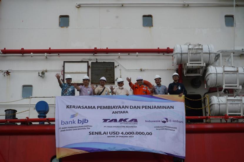 Kerja sama pembiayaan penjaminan antara LPEI, Bank bjb dan PT Taka Hydrocore Indonesia