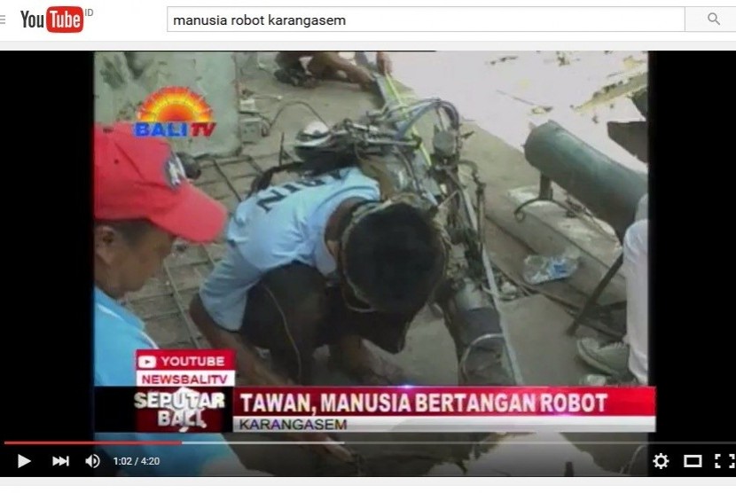 Ketenaran manusia berlengan robot I Wayan Sumardana membuatnya meraih popularitas dari media dalam dan luar negeri.