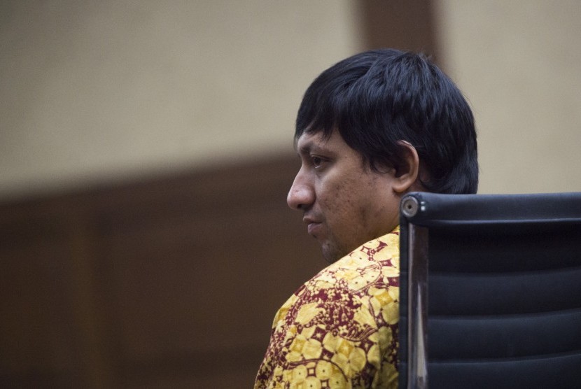 Ketua Angkatan Muda Partai Golkar (AMPG) Fahd El Fouz menjalani sidang perdana sebagai terdakwa di Pengadilan Tipikor Jakarta, Kamis (13/7). 