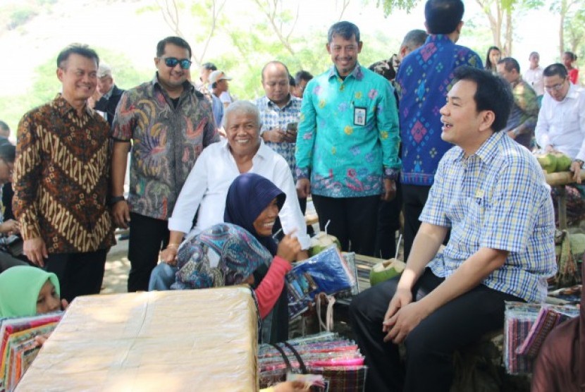 Ketua Badan Anggaran (Banggar) DPR RI M. Azis Syamsuddin saat Kunker ke Lombok.