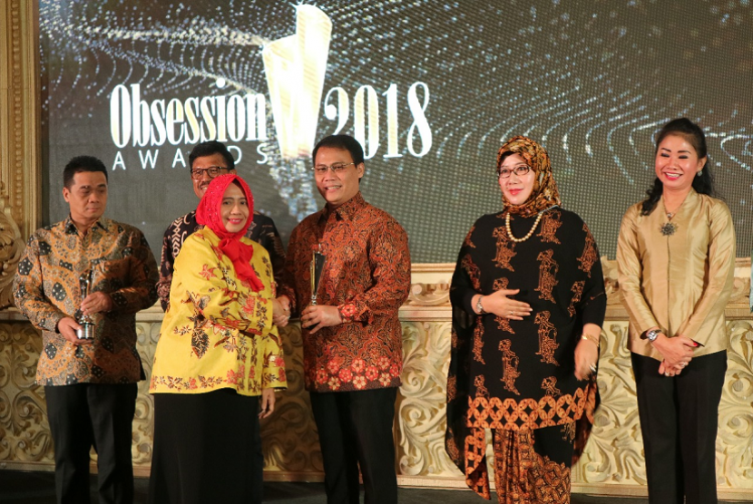 Ketua Badan Sosialisasi Majelis Permusyawaratan Rakyat Republik Indonesia (MPR RI) Ahmad Basarah, menerima penghargaan sebagai Best Achiever in Legislator pada agenda tahunan “Obsession Awards 2018”.