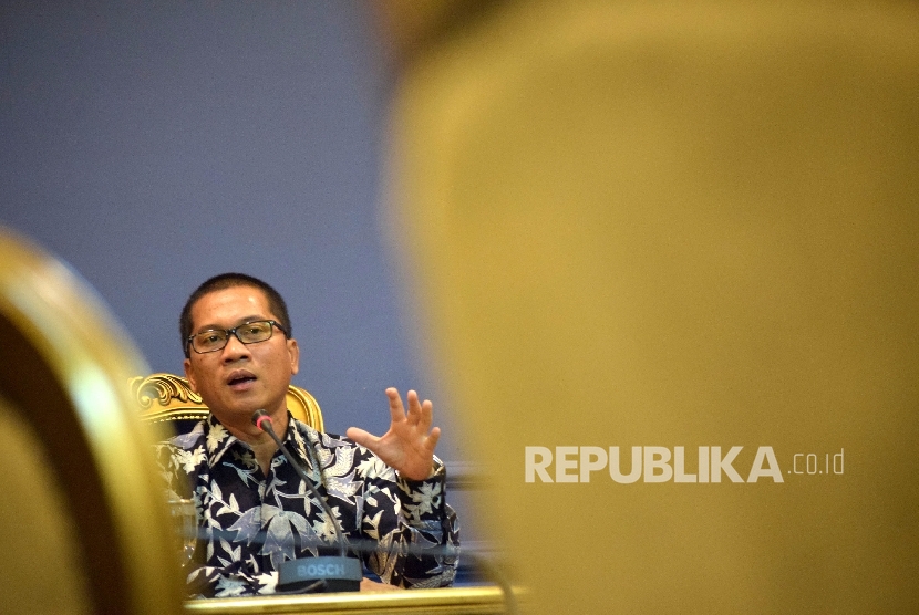 Anggota Komisi II DPR Yandri Susanto usulkan memanggil pihak-pihak terkait Meikarta.