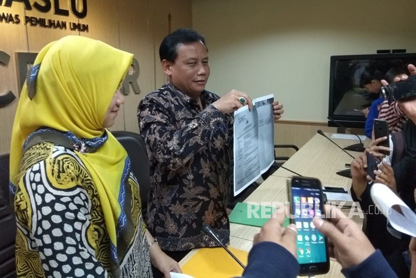 Ketua Bawaslu, Abhan, dalam konferensi pers hasil penanganan dugaan pelanggaran kampanye oleh Partai Solidaritas Indonesia (PSI), Kamis (17/5). Abhan mengungkapkan dua petinggi PSI terancam pidana penjara.