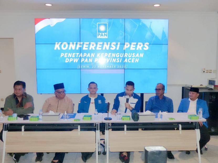 Ketua Bidang Pembinaan Organisasi dan Keanggotaan (POK) DPP PAN Mumtaz Rais menyampaikan struktur DPW PAN Aceh.