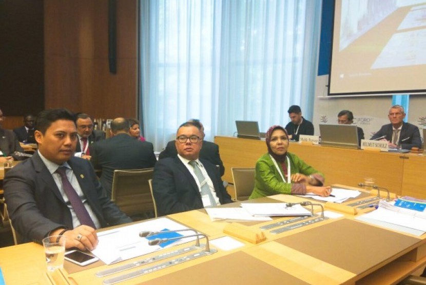Ketua BKSAP DPR RI  Nurhayati Ali Assegafsaat  memimpin Delegasi DPR RI sidang The Annual WTO Public Forum 2017.
