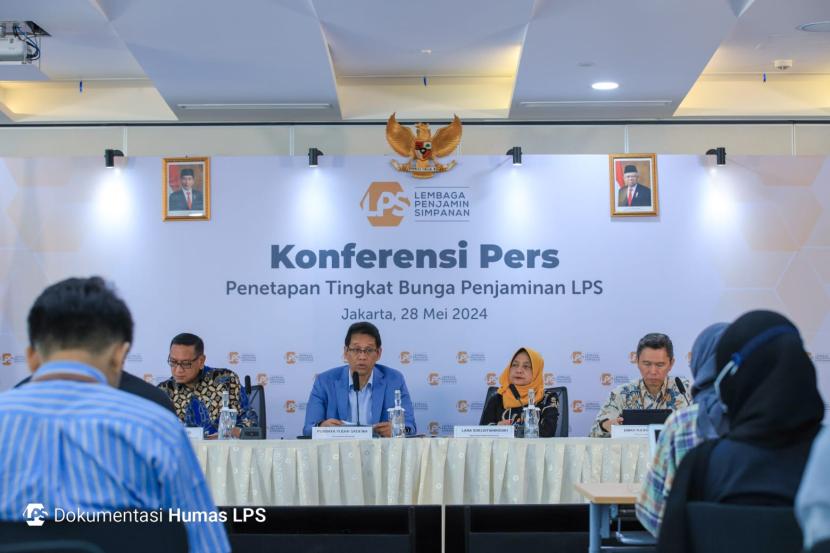 Ketua Dewan Komisioner LPS Purbaya Yudhi Sadewa di acara Konferensi Pers Penetapan TBP Periode Mei 2024 , di Jakarta, Selasa(28/5/2024). 