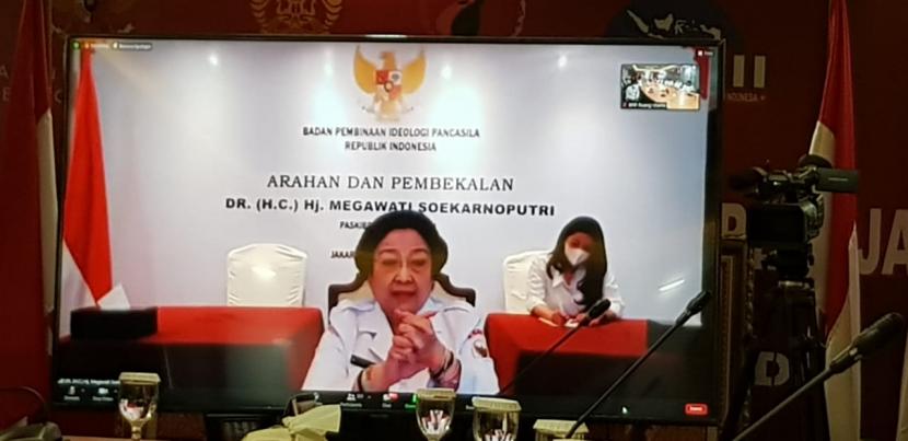 Ketua Dewan Pengarah Badan Pembinaan Ideologi Pancasila (BPIP), yang juga Presiden ke-5 Republik Indonesia, Megawati Soekarnoputri meminta para Purna Paskibraka Indonesia (PPI) untuk menjadi benteng Pertahanan Pancasila