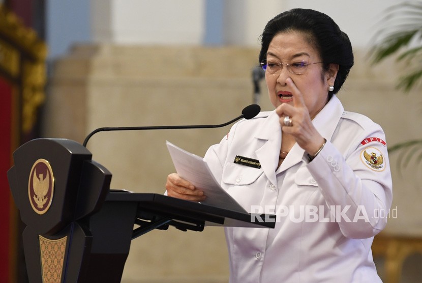 Ketua Dewan Pengarah BPIP Megawati Soekarnoputri menyoroti sejumlah masjid kementerian yang terpapar radikalisme, Selasa (3/12). 