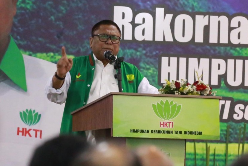 Ketua DPD Oesman Sapta  saat menjadi keynote speaker pada acara Rakornas dan Diskusi Nasional 2019 Himpunan Kerukunan Tani Indonesia (HKTI), di Jakarta. Senin, (18/3).