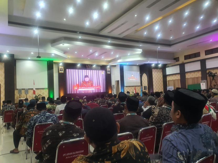 Ketua DPD RI LaNyalla Mattalitti secara virtual membuka Musyawarah Kerja Nasional ke-XVI Dewan Pengurus Pusat Wahdah Islamiyah yang diselenggarakan di Makassar, 23-26 November 2023, Kamis (23/11/2023).