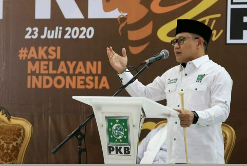 Ketua DPP PKB A Muhaimin Iskandar mengaparesiasi kebijakan pemerintah membentuk Tim Pemulihan Ekonomi Nasional. Ia menilai sinergitas dengan semua komponen harus dilakukan tidak terkecuali UMKM. 